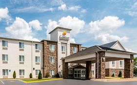Comfort Inn And Suites Hannibal Mo